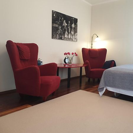 Kuelalistemaja Kukruse Residents Hotell Kohtla-Järve Exteriör bild