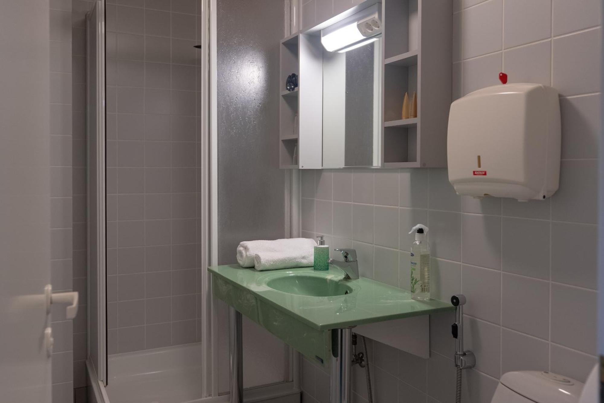 Kuelalistemaja Kukruse Residents Hotell Kohtla-Järve Exteriör bild