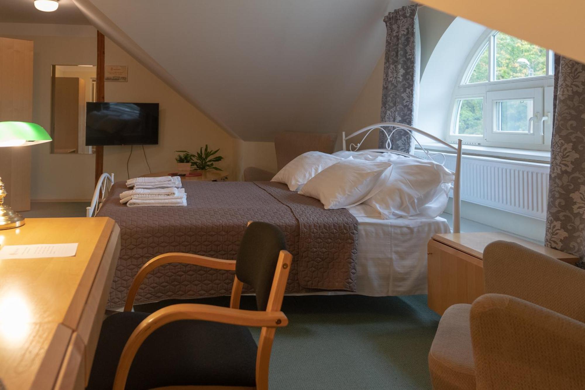 Kuelalistemaja Kukruse Residents Hotell Kohtla-Järve Exteriör bild